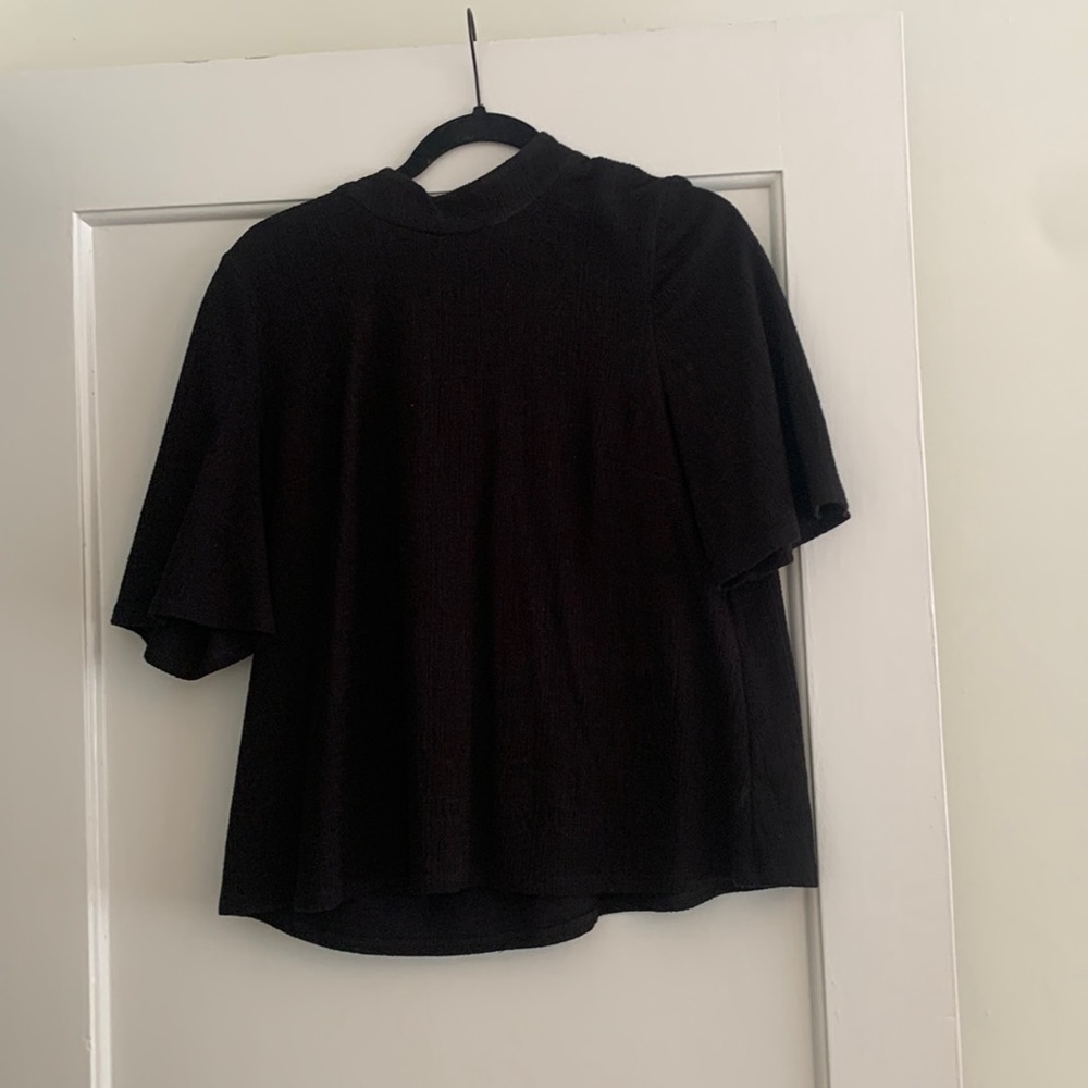 Current Air Black Top